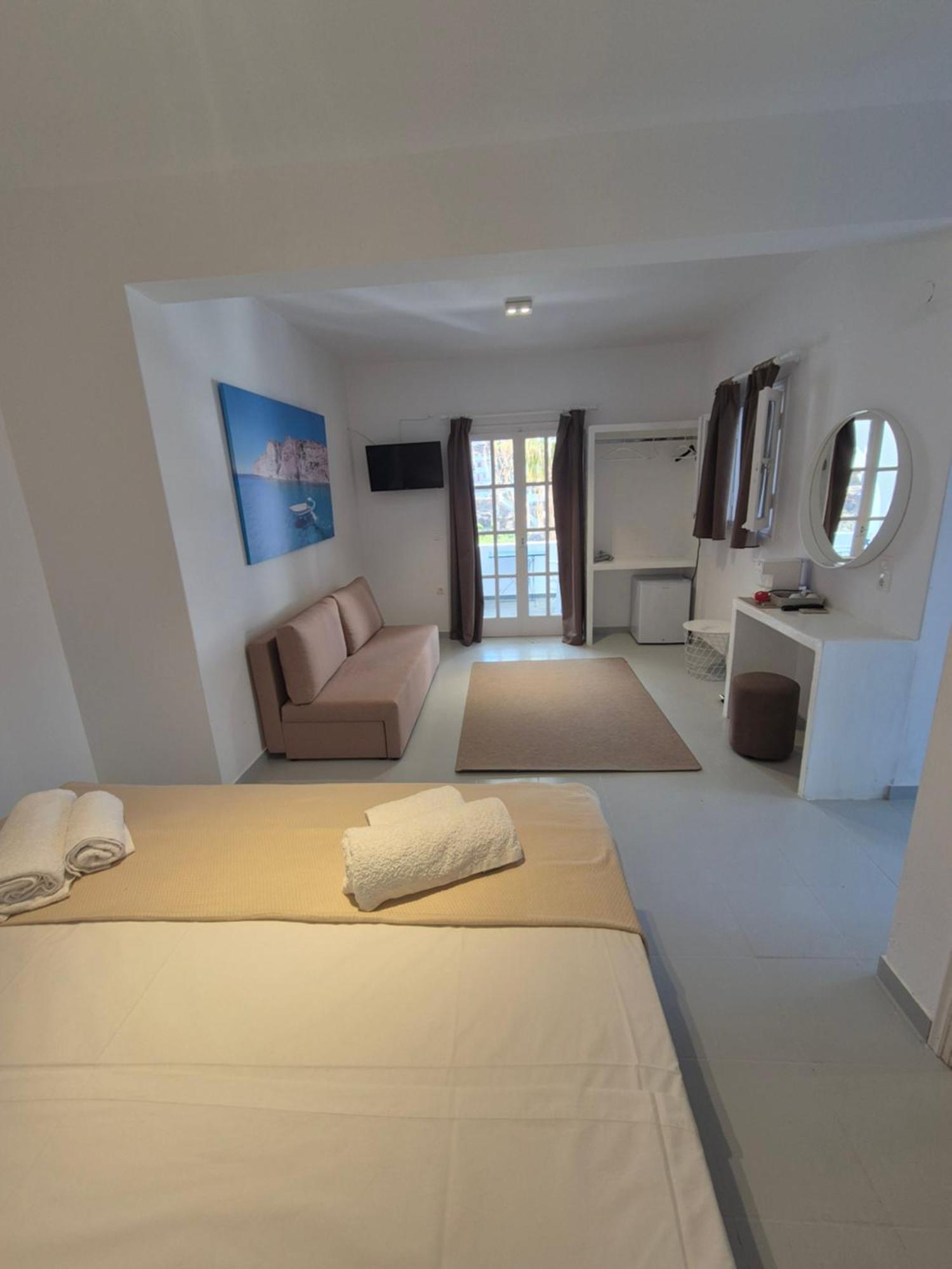 Hotel Be Kythnos à Mérichas Extérieur photo