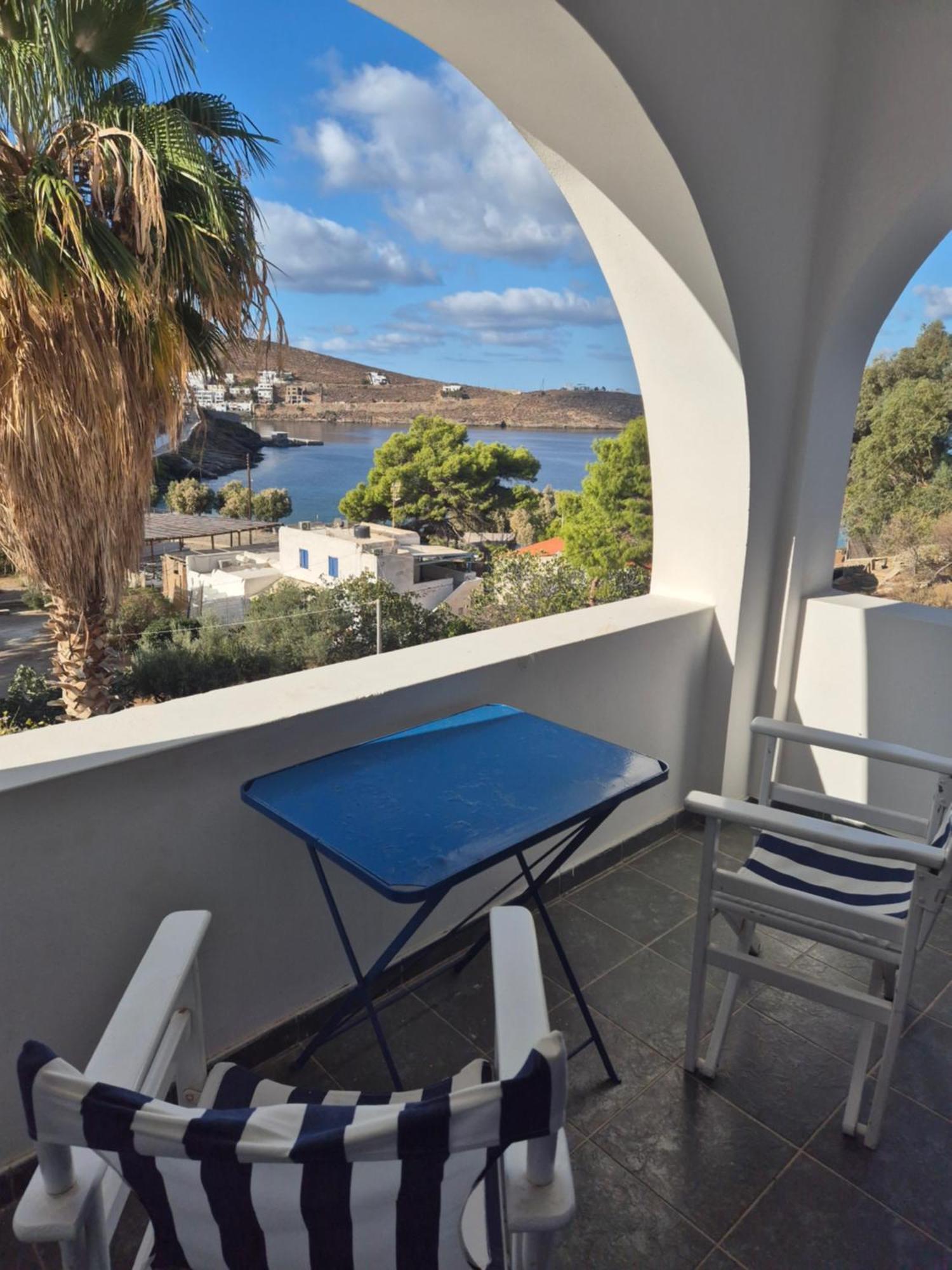 Hotel Be Kythnos à Mérichas Extérieur photo